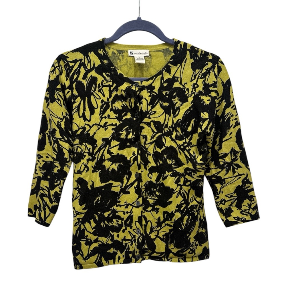 Valerie Bertinelli 3/4 Sleeve Button Front Cardigan Size Medium Green Floral